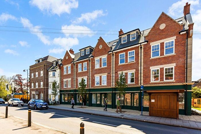 2 Bedroom Apartment For Sale In Glasshayes Way, Lyndhurst, SO43
