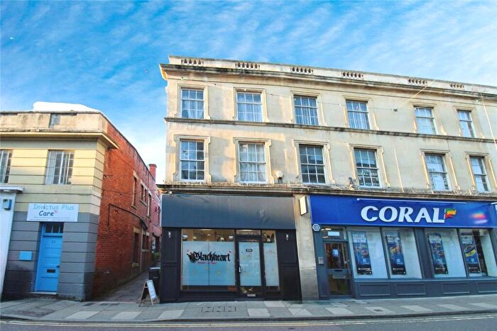 2 Bedroom Apartment To Rent In Silver Street, Trowbridge, BA14