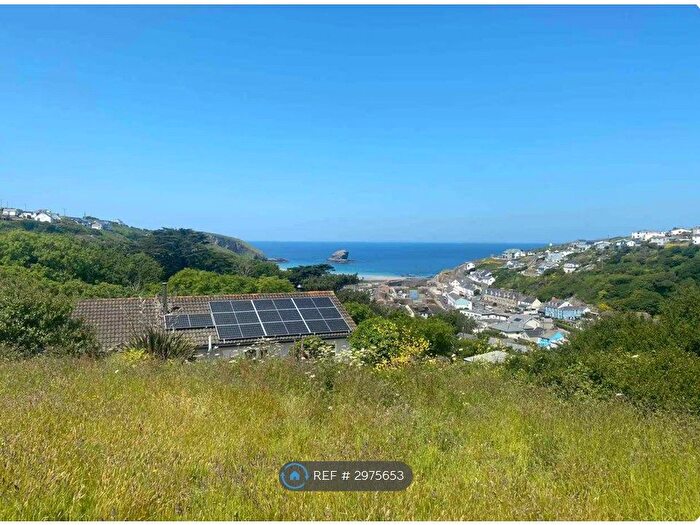 4 Bedroom Bungalow To Rent In Hillside, Redruth, TR16