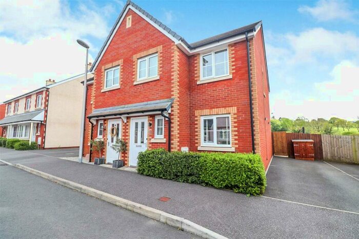 3 Bedroom Semi-Detached House For Sale In Holsworthy, Devon, EX22