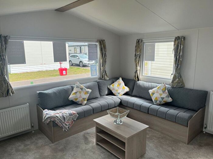 2 Bedroom Park Home For Sale In Seatown, Lossiemouth, IV31