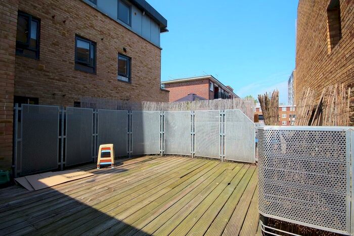 1 Bedroom Apartment To Rent In Eastern House, Wolverley Street, Bethnal Green, E2