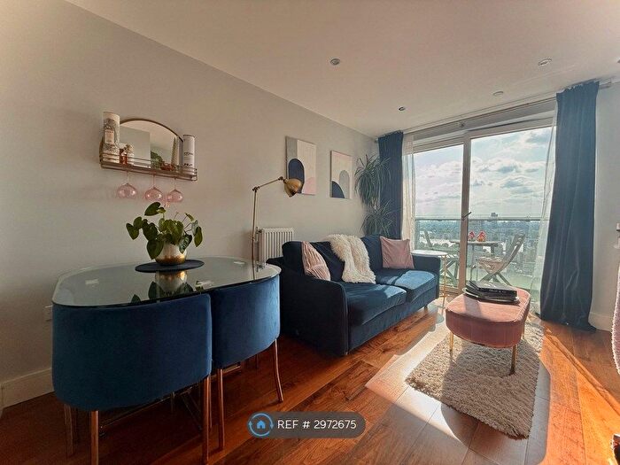1 Bedroom Flat To Rent In Duckman Tower, London, E14