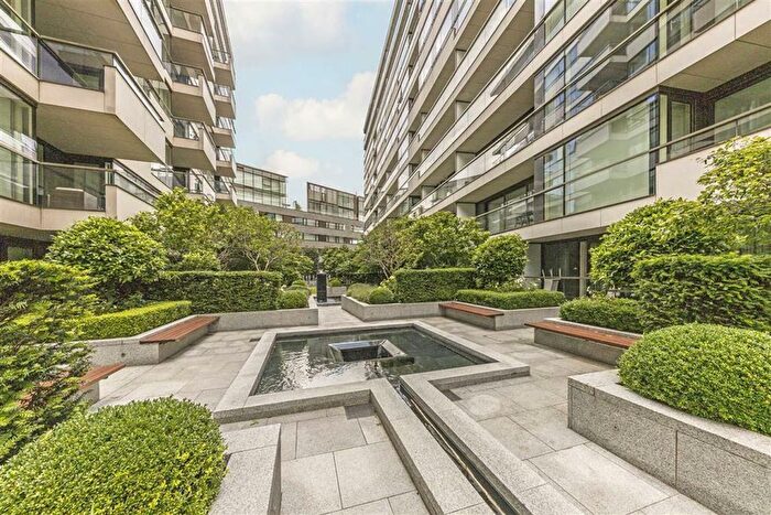 1 Bedroom Flat To Rent In Duchess Walk, One Tower Bridge, SE1