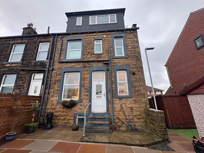 3 Bedroom End Of Terrace House For Sale In Horsfall Street, Morley, Leeds, LS27