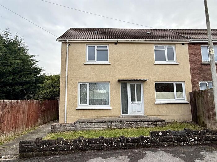 3 Bedroom Semi Detached House For Sale In Maesgwern, Tumble, SA14