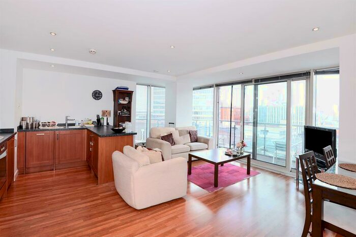 2 Bedroom Flat To Rent In , Albion Street, Leeds, K2