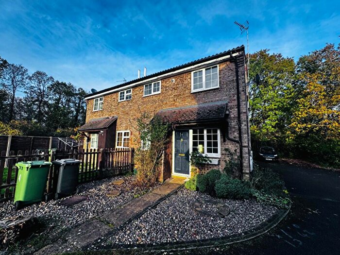 1 Bedroom Cluster House To Rent In Larchwood, Basingstoke, Hampshire, RG24