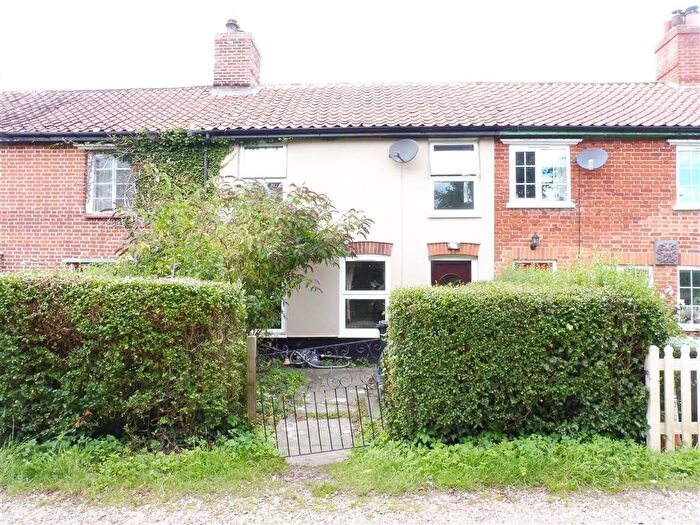 2 Bedroom Property To Rent In The Common, Mellis, Eye, IP23