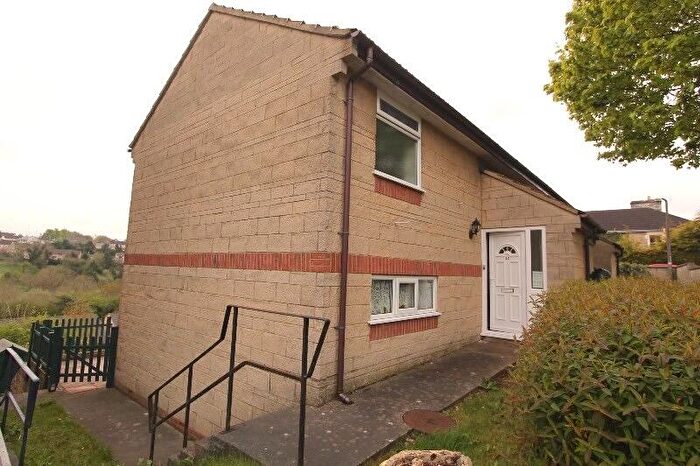 2 Bedroom End Of Terrace House To Rent In Radstock, Somerset, BA3