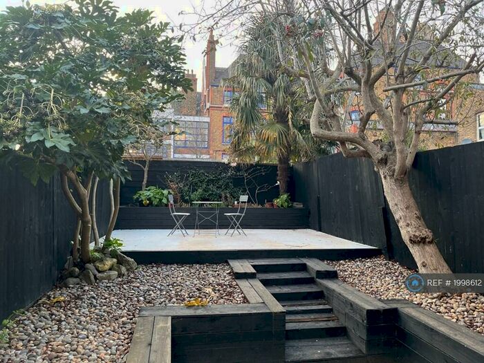 2 Bedroom Flat To Rent In Glyn Road, London, E5