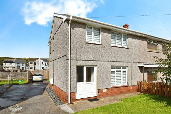 3 Bedroom Semi-detached House For Sale In Maes Y Glyn, Lower Brynamman, Ammanford, Neath Port Talbot, SA18