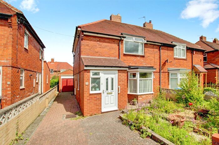 3 Bedroom Semi-Detached House For Sale In Park House Road, Merryoaks, Durham, DH1