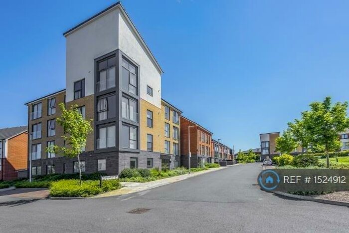 2 Bedroom Flat To Rent In Woolhampton Way, Reading, RG2