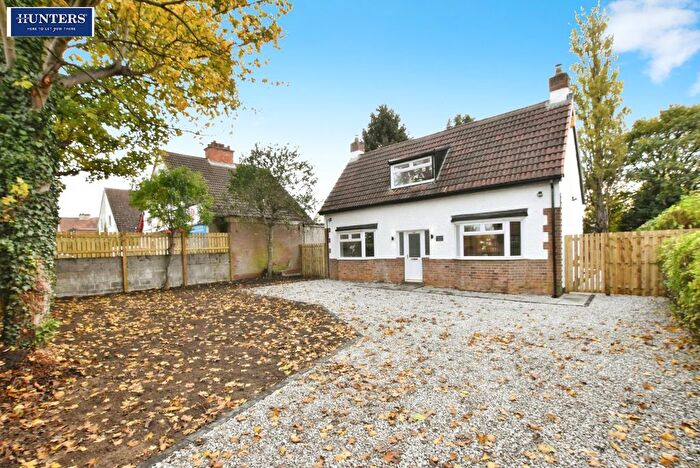 4 Bedroom Detached House For Sale In Burringham Road, Scunthorpe, DN17