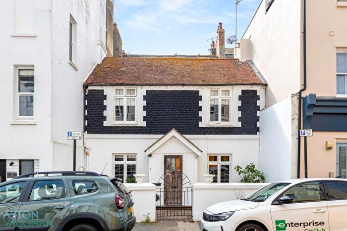 2 Bedroom Terraced House For Sale In Wyndham Street, Brighton, BN2