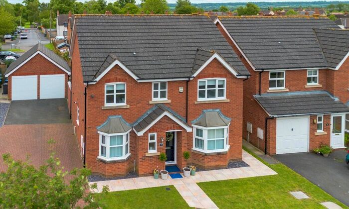 4 Bedroom Detached House For Sale In Little Pittern, Kineton, Warwick, CV35