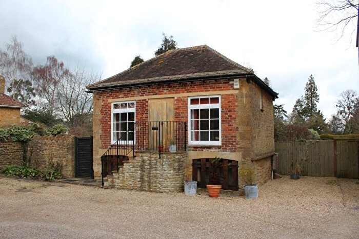 2 Bedroom Detached House To Rent In Middle Street, Montacute, TA15