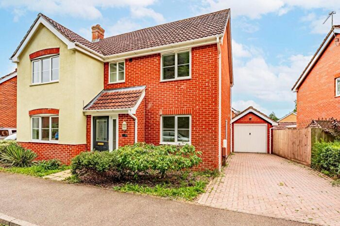 4 Bedroom Detached House For Sale In Wavell Road, Dereham, NR19