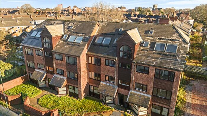 1 Bedroom Penthouse To Rent In The Albany, Thorgam Court, Grimsby, DN31