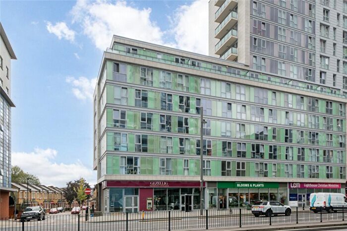 1 Bedroom Flat For Sale In Wise Road, London, E15