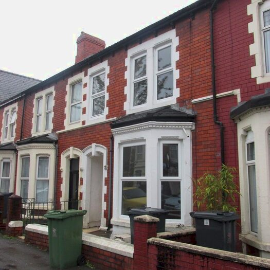 4 Bedroom Property To Rent In Corporation Road, Cardiff, CF11
