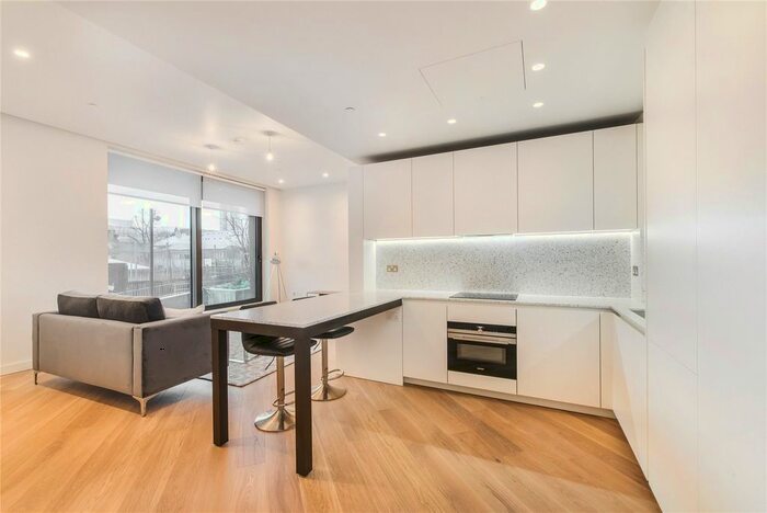 1 Bedroom Flat To Rent In Wood Crescent, Television Centre, White City, London, W12