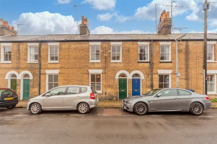 2 Bedroom Terraced House To Rent In Norwich Street, Cambridge, CB2
