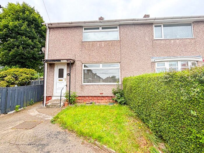 2 Bedroom Semi Detached House For Sale In Heugh Hill, Springwell Village, Springwell, Gateshead, NE9