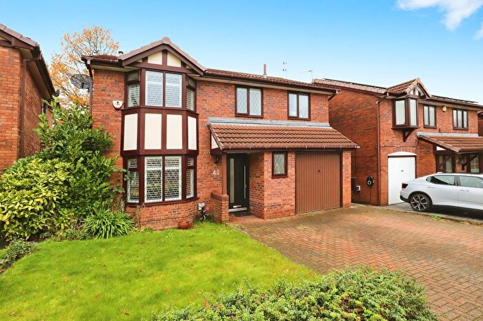 4 Bedroom Detached House For Sale In Moreton Drive, Bury, BL8