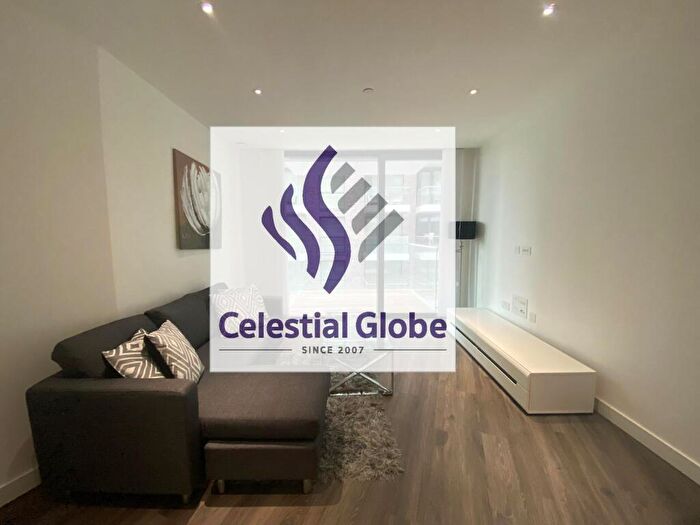 1 Bedroom Flat To Rent In Kingwood House, Chaucer Gardens, London, E1