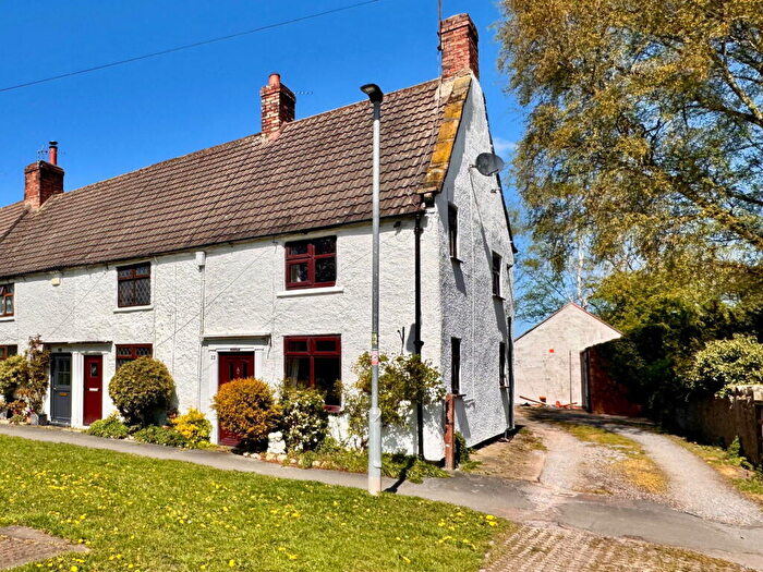 2 Bedroom End Of Terrace House For Sale In The Green, Romanby, DL7