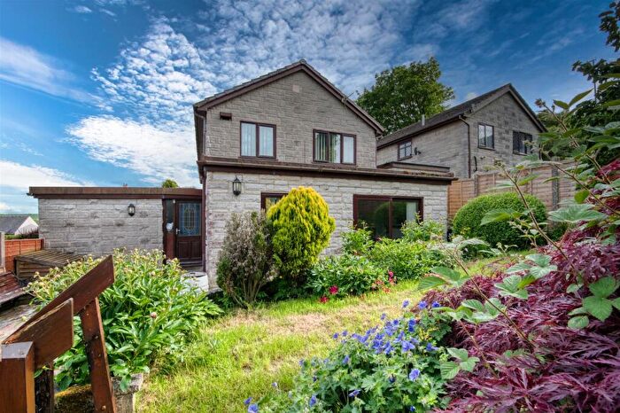 3 Bedroom House For Sale In Summer Cross, Tideswell, Buxton, SK17