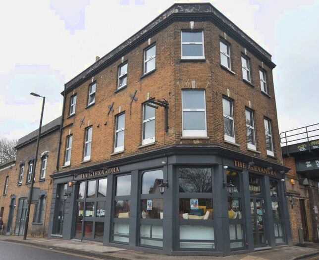 Studio To Rent In Parish Lane London, SE20