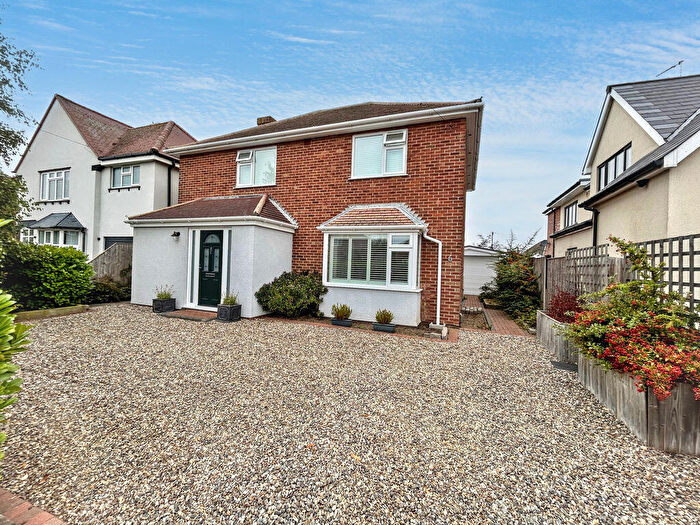 3 Bedroom Detached House For Sale In Bately Avenue, Gorleston, NR31