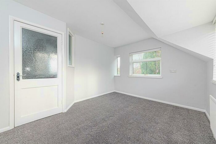 2 Bedroom Apartment To Rent In B Larkswood Drive, Crowthorne, RG45
