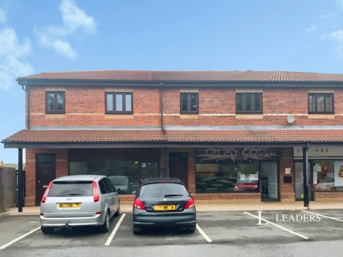 2 Bedroom Flat To Rent In Clover Way, PE11