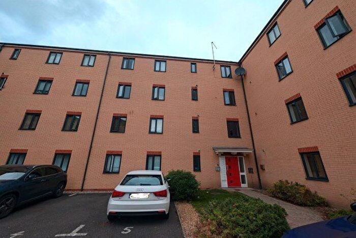 2 Bedroom Flat To Rent In Templars Court, Nottingham, NG7