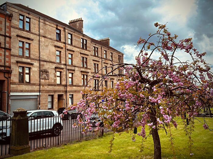 2 Bedroom Flat To Rent In Causewayside Street, Glasgow, G32