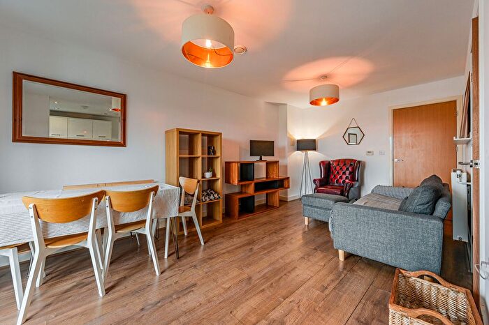 2 Bedroom Flat To Rent In Fairthorn Road, Charlton, London, SE7