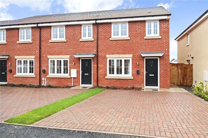 3 Bedroom End Of Terrace House To Rent In Kilmond Way, Durham, DH1