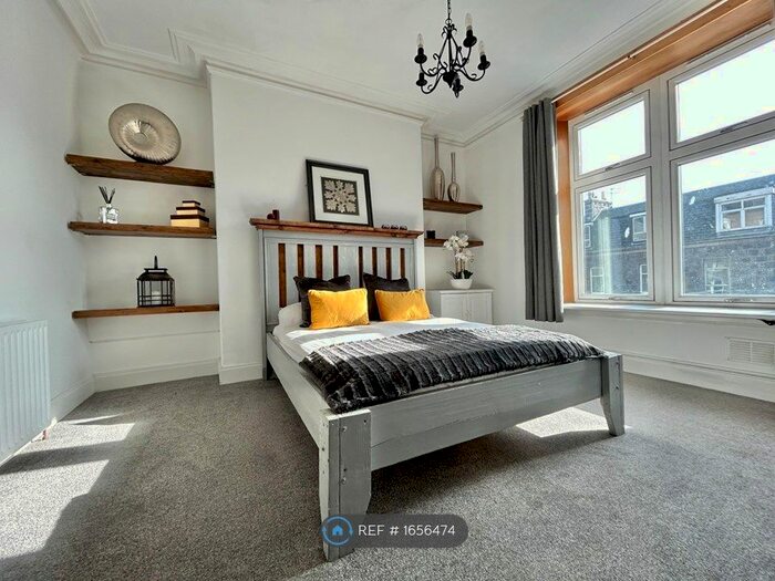 1 Bedroom Flat To Rent In Victoria Road, Aberdeen, AB11