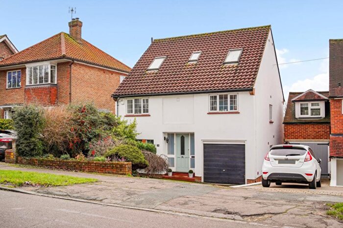 5 Bedroom Detached House For Sale In Old Park View, Enfield, EN2