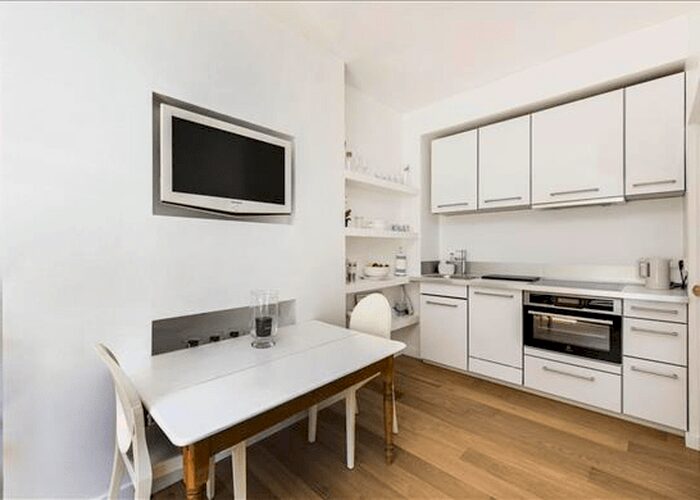 2 Bedroom Maisonette To Rent In Primrose Hill, Fitzroy Road, NW1