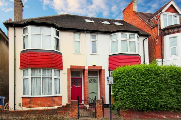 5 Bedroom Terraced House To Rent In Faraday Road, London, W3