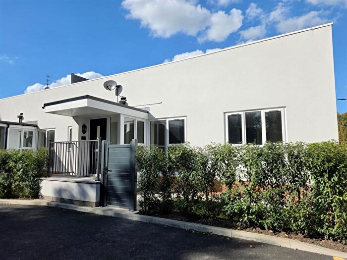 2 Bedroom Apartment For Sale In Woodside View, Forest Drive, Lytham, FY8