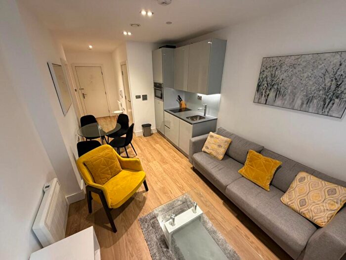 1 Bedroom Apartment To Rent In Laporte Way, Luton, LU4