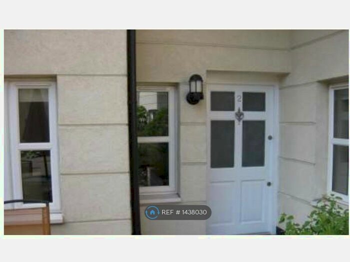 1 Bedroom Flat To Rent In Java Court, London, NW4