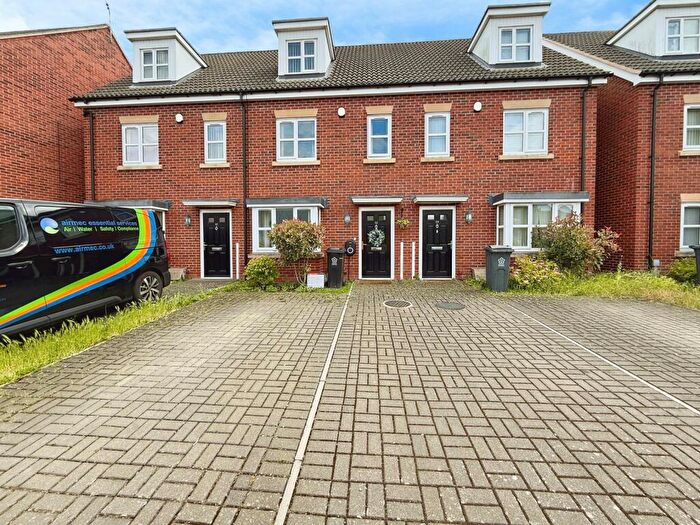 3 Bedroom Terraced House For Sale In Disraeli St, Leicester., LE2