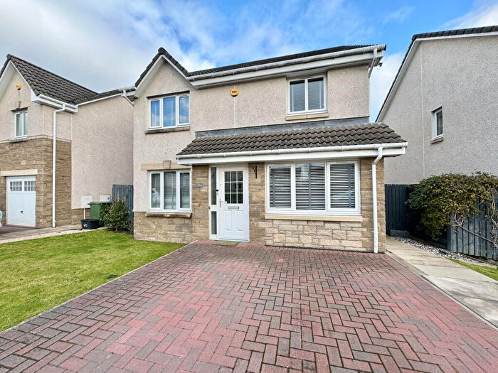3 Bedroom Detached House For Sale In Cotland Drive, Falkirk, FK2